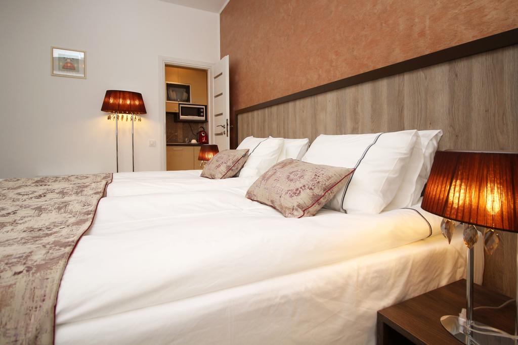 בוקרשט Studio Old Town מראה חיצוני תמונה