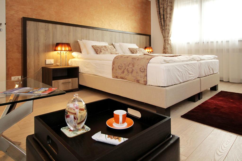 בוקרשט Studio Old Town מראה חיצוני תמונה