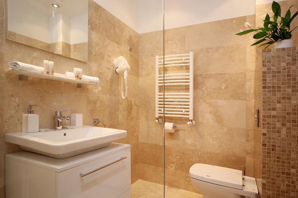 בוקרשט Studio Old Town מראה חיצוני תמונה